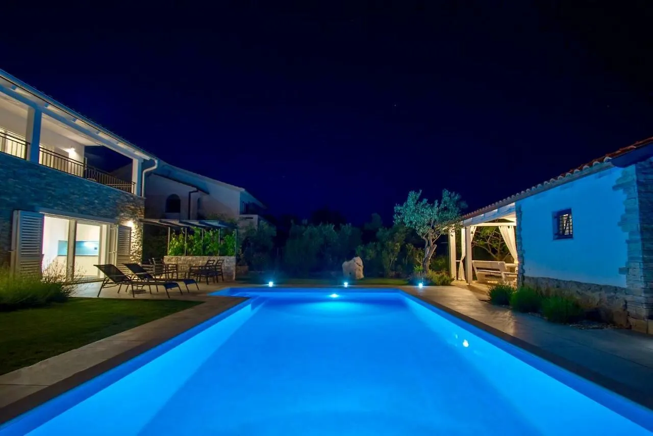 Salt & Sand Villa Kornić كرواتيا